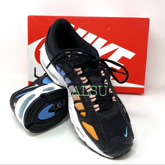 Nike Air Max Talwind IV Black Coral Women Sneakers - Picture 2 of 11